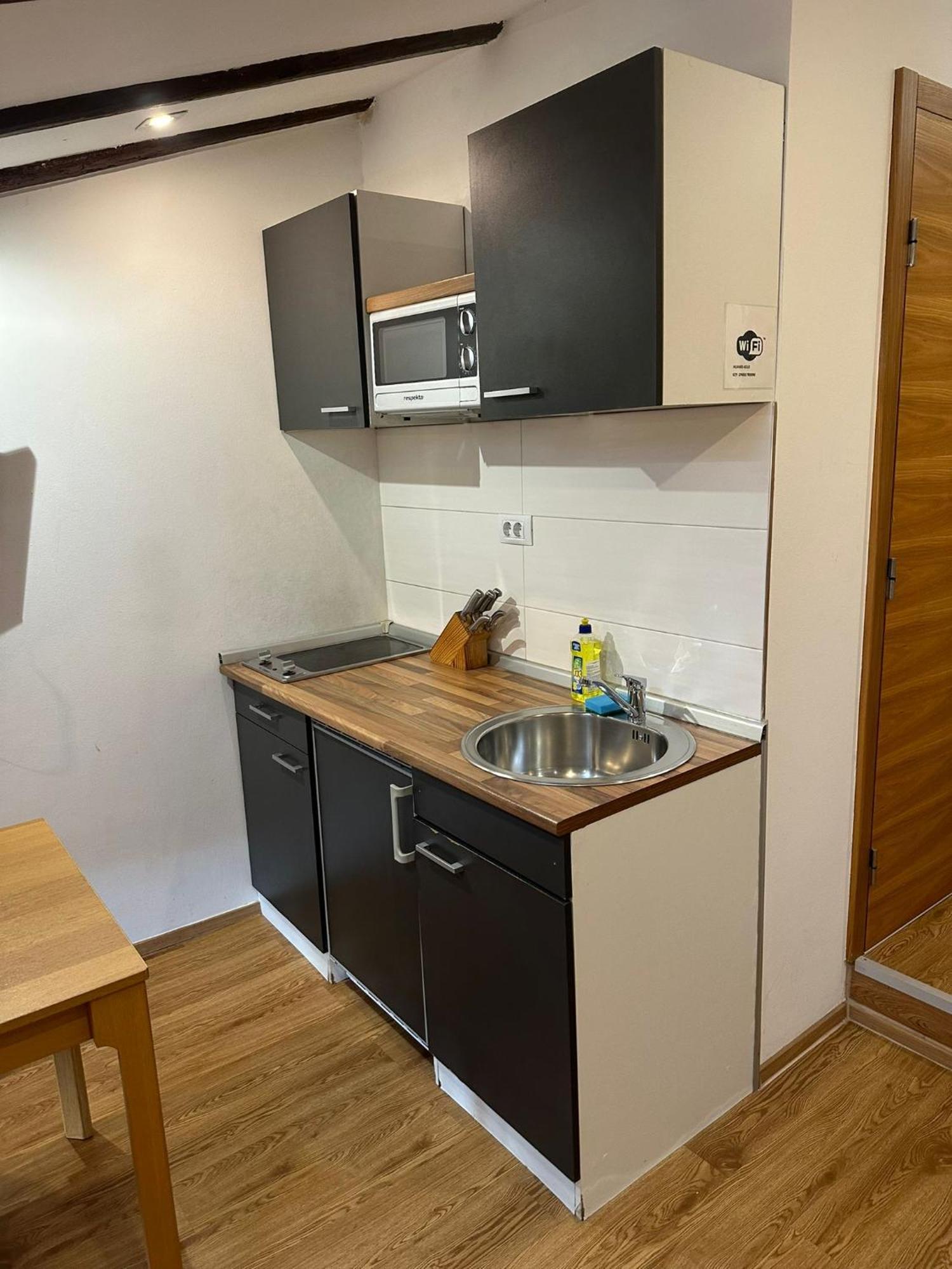 Apartment In The Heart Of Pula Exterior photo