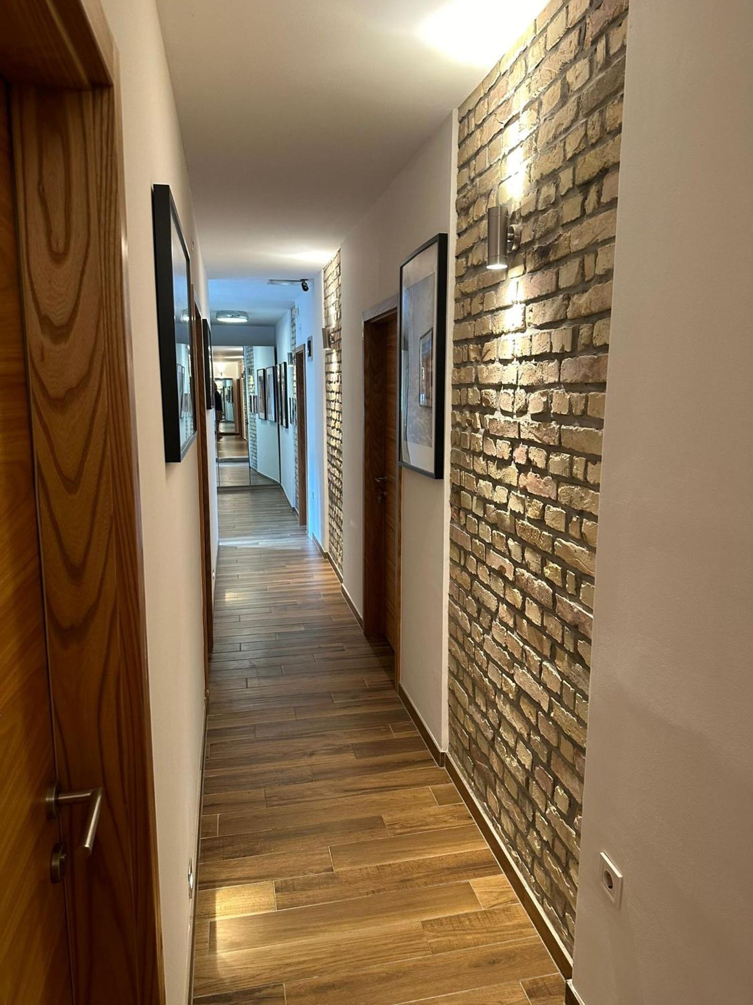 Apartment In The Heart Of Pula Exterior photo
